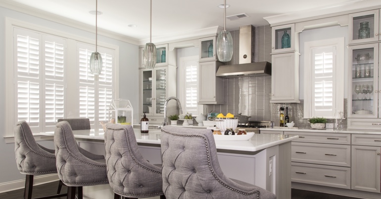 Plantation Shutters In Minneapolis Mn Sunburst As A Local Minneapolis Shutter Er Since 1998 We Ve Worked With Thousands Of Homeowners And Enhanced Their Windows The Best Award Winning