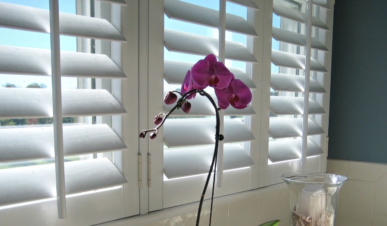 Plantation shutters are manufactured with recyclable faux wood. Faux wood plantation shutters in Minneapolis